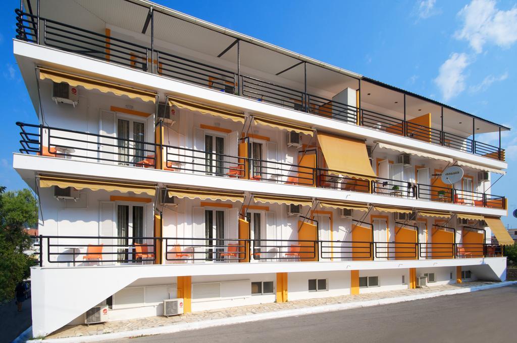 Remezzo Apartments Sami  Cameră foto